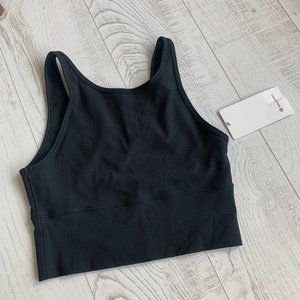 Lululemon workout top